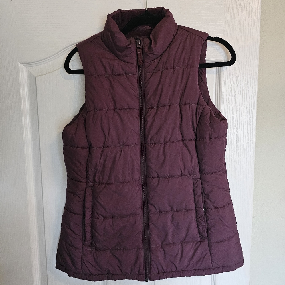Amazon essentials puffer vest purple winter warm small